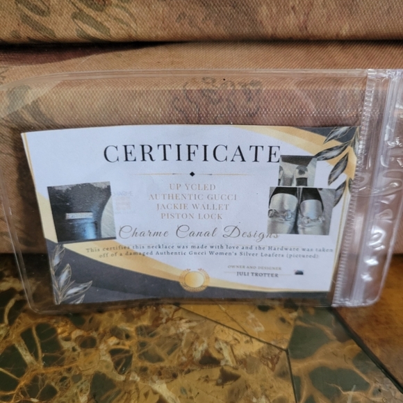 Gucci Soho zip around long wallet - Picture 9 of 11